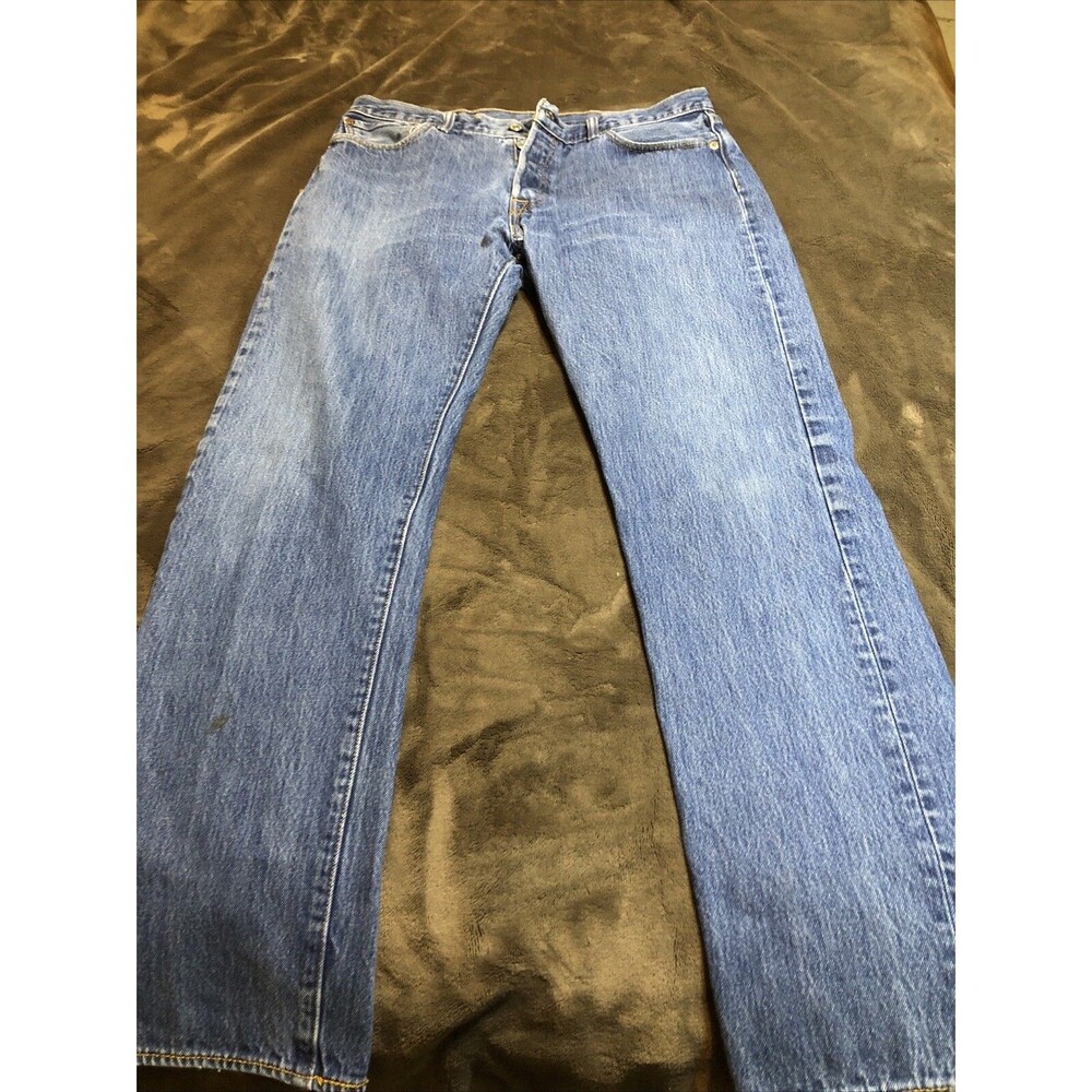 Levis 501 Straight Leg Original Fit Jeans Button Fly Men’s SZ 34x32
